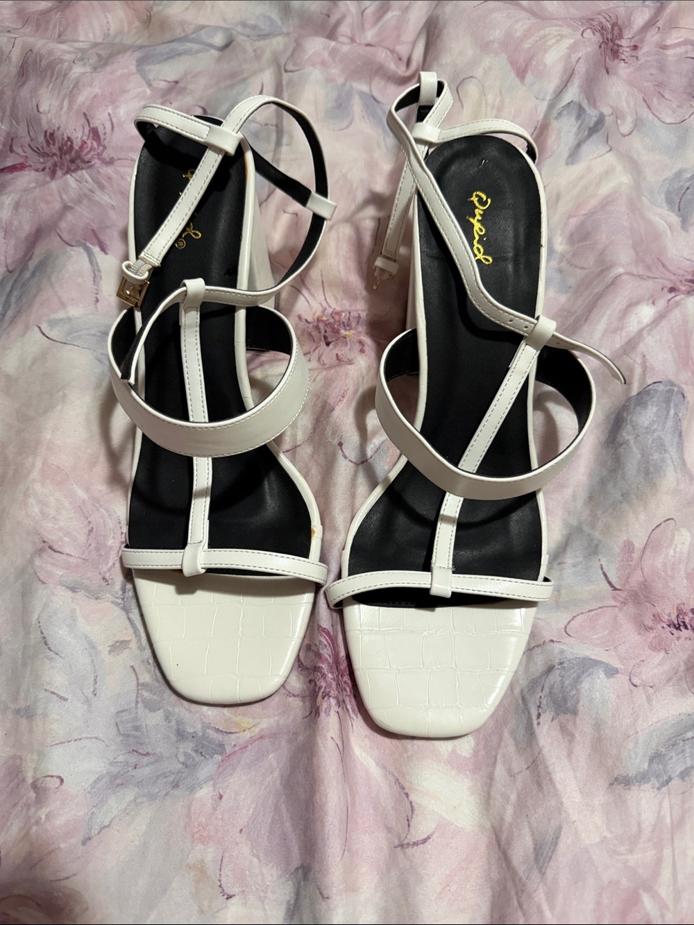 White Strappy Square-Toe Women's Sandals